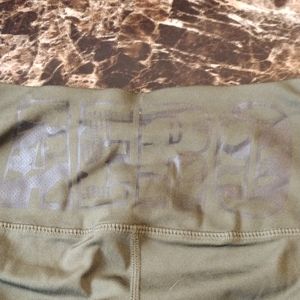 Aero camo print leggings